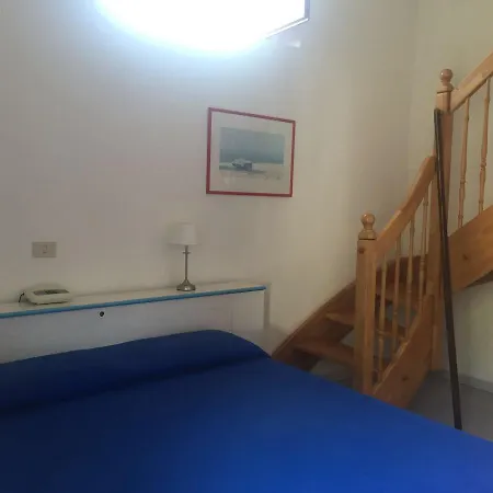 Petrusa 2* سترومبولي