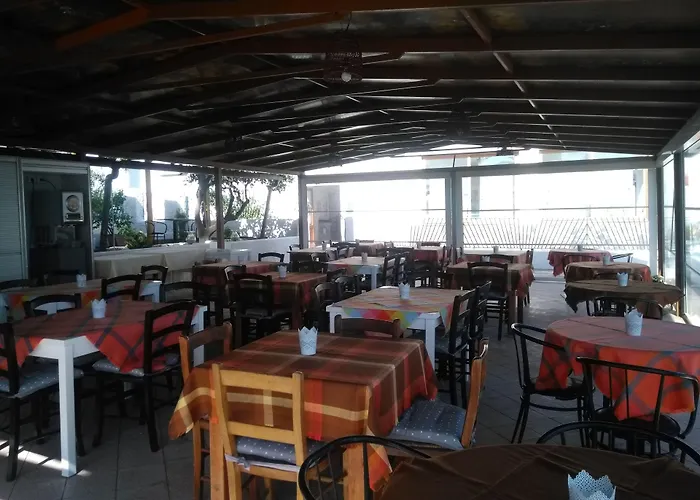 Petrusa Hotel 2*